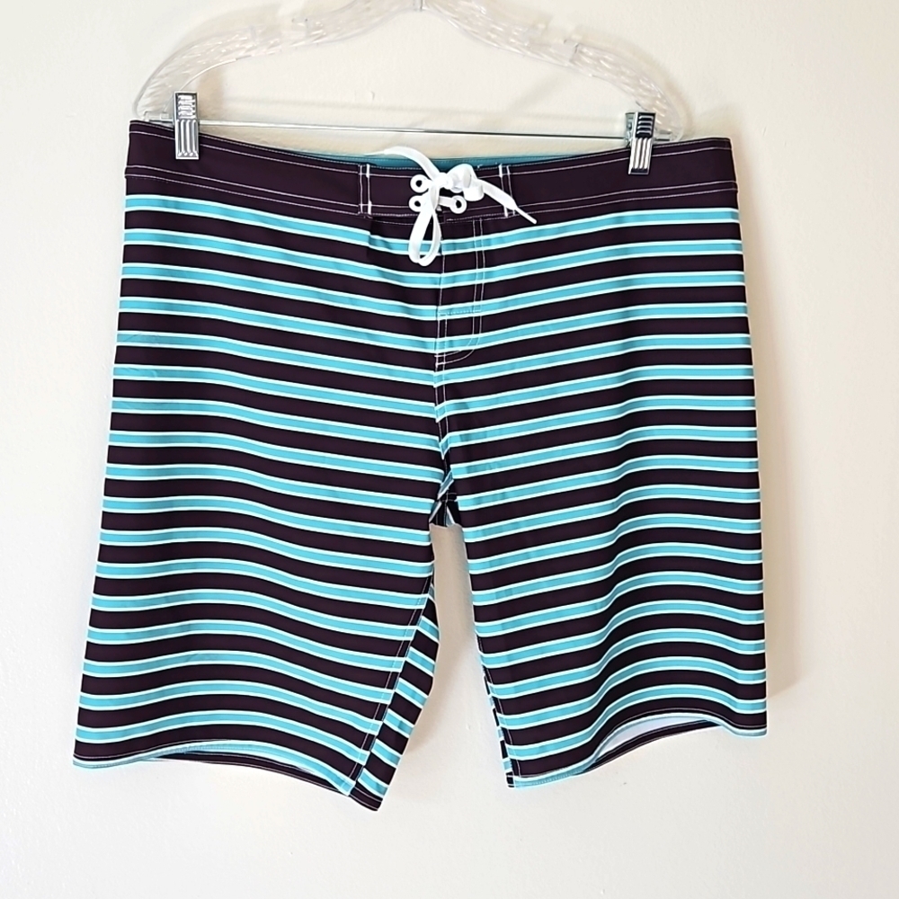 Loco Boutique Women’s striped Board shorts size 13 (XL) aqua/brown EUC 🎯